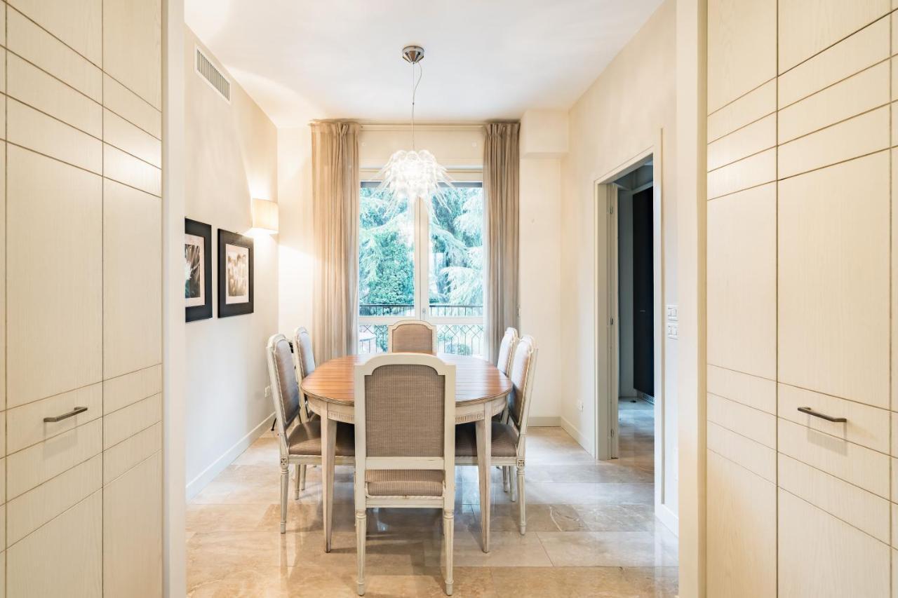 Residenza Al Vittoriale - By Host4U Apartment Gardone Riviera Exterior foto